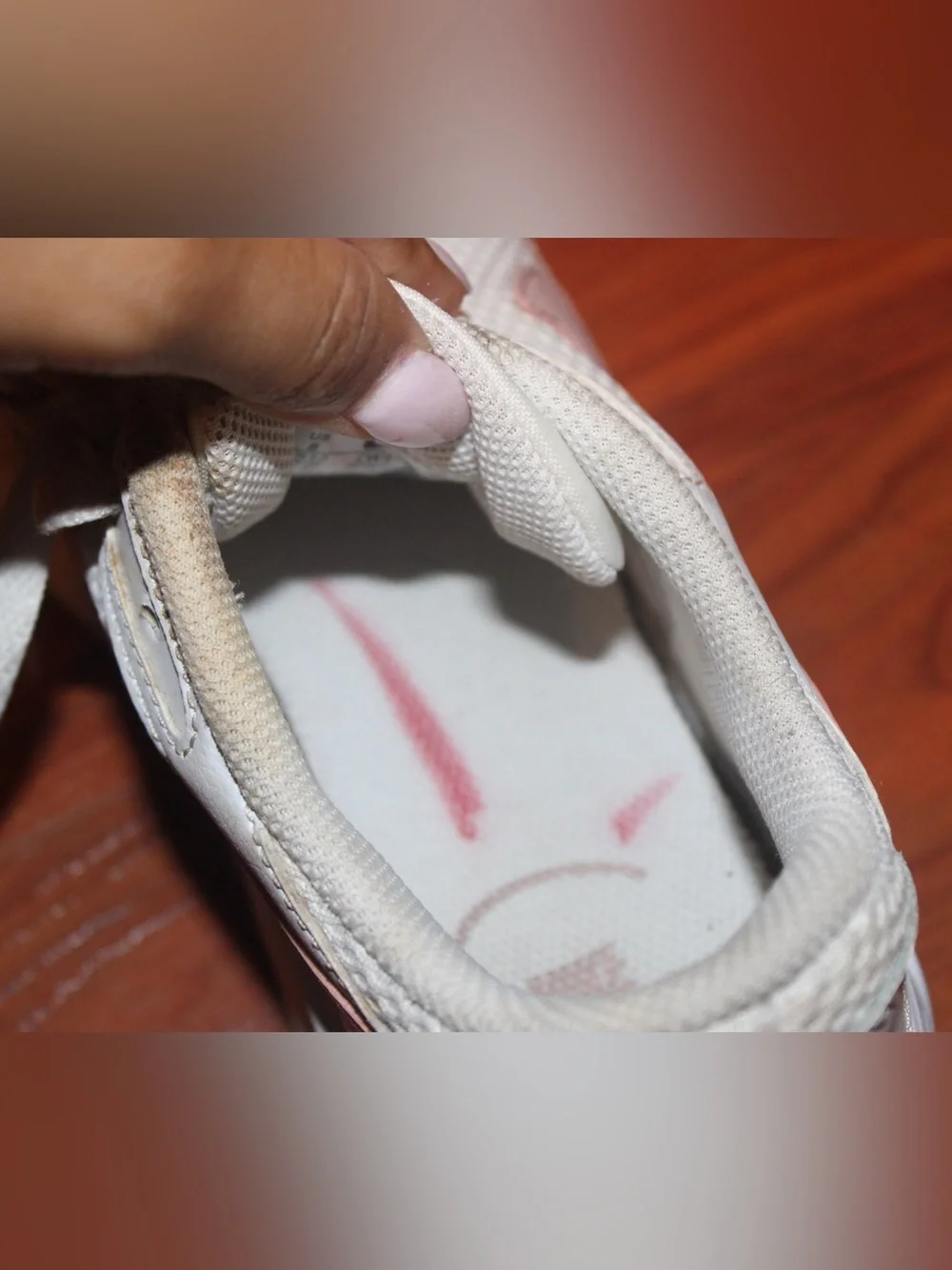 Nike Air Max SC White & Pink Oxford Sneakers - Size 8
